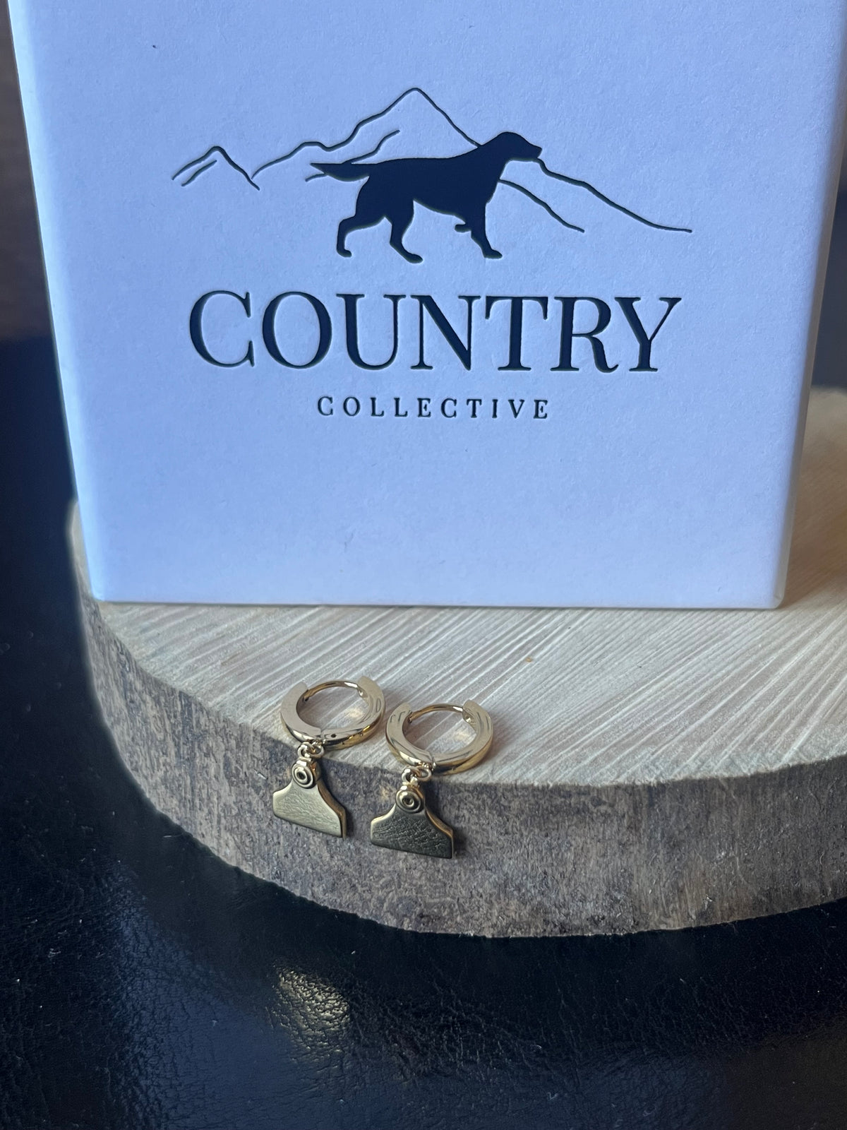 Cattle Tag Huggies Gold